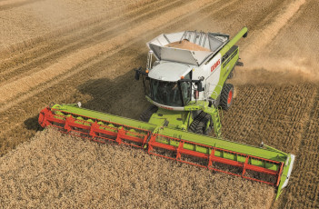 обоя техника, комбайны, claas