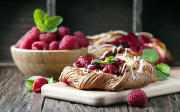 Картинка еда хлеб +выпечка слойка мята малина