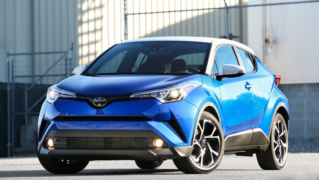 Обои картинки фото toyota c-hr 2018, автомобили, toyota, синяя, белая, 2018, c-hr