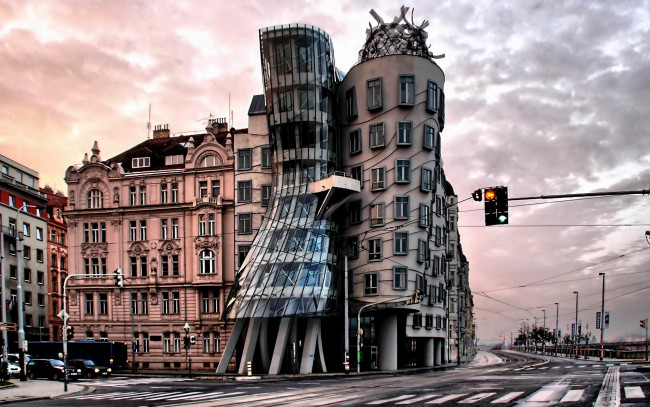 Обои картинки фото города, прага , Чехия, танцующий, дом