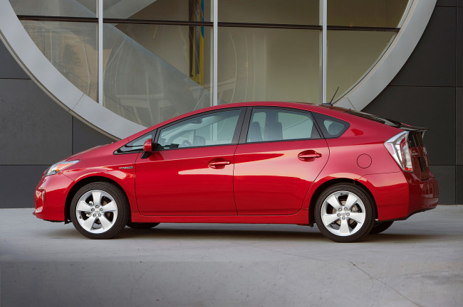 Обои картинки фото toyota prius 2016, автомобили, toyota, prius, 2016