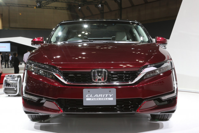 Обои картинки фото honda fcx clarity 2010, автомобили, выставки и уличные фото, fcx, honda, 2010, вишнёвая, бардовая, clarity