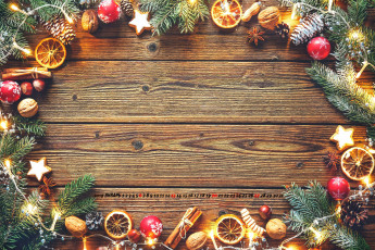 Картинка календари праздники +салюты игрушка шишка орех ветка