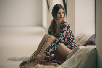 Картинка ilvy+kokomo девушки ilvy kokomo девушка модель шатенка красотка красавица флирт стройная фигура сексуальная секси поза взгляд макияж