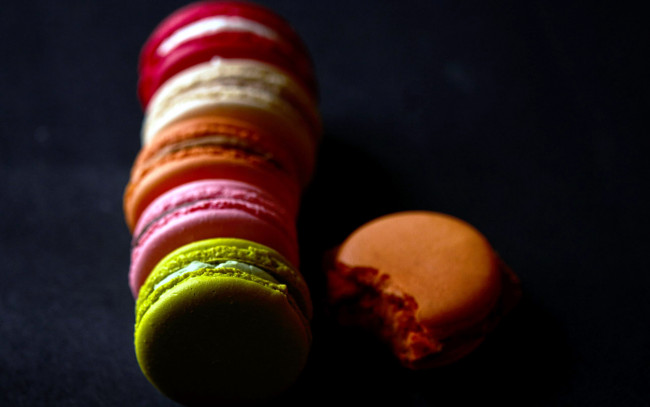 Обои картинки фото еда, макаруны, печенье, лакомство