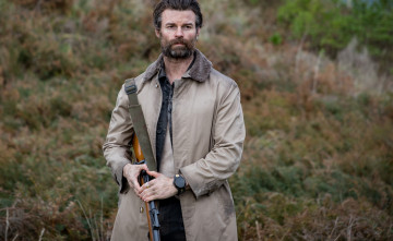 Картинка coming+home+in+the+dark+ +2021+ кино+фильмы -unknown+ другое возвращаясь домой в темноте триллер фильм кино matthias luafutu ужасы daniel gillies