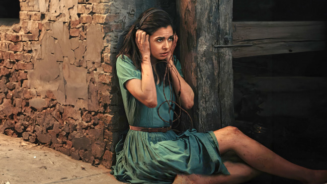 Обои картинки фото all the light we cannot see , мини–сериал 2023, кино фильмы, all the light we cannot see, весь, невидимый, нам, свет, сериал, военный, драма, история, aria, mia, loberti