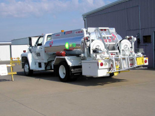 Картинка автомобили грузовики