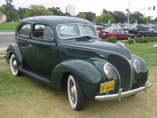 Картинка автомобили классика