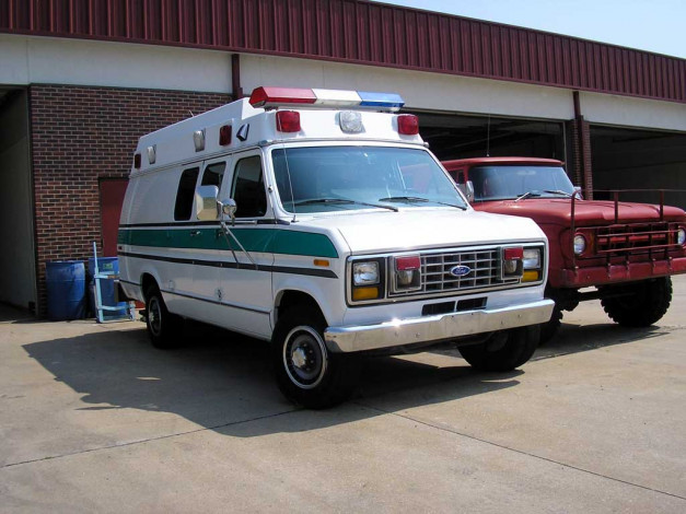 Обои картинки фото автомобили, скорая, помощь