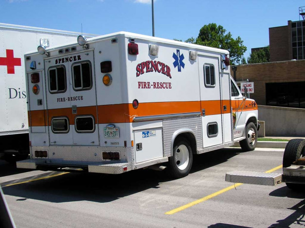 Обои картинки фото автомобили, скорая, помощь