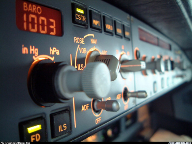 Обои картинки фото авиация, кабина, пилотов