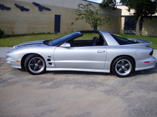 Картинка автомобили pontiac