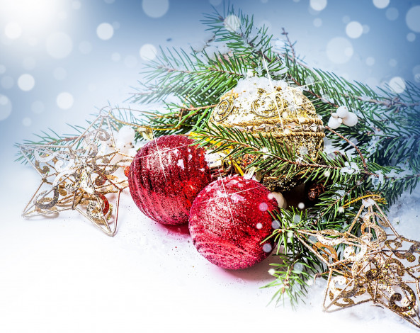 Обои картинки фото праздничные, шарики, ветка, звездочки