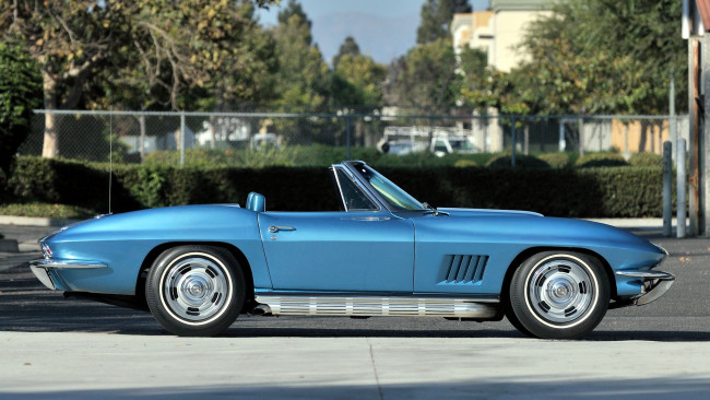 Обои картинки фото corvette, автомобили, стиль, автомобиль, мощь, скорость