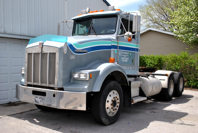 Обои картинки фото kenworth, автомобили, сша, грузовые, truck, company, автобусы