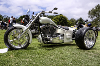 Картинка 2008+harley-davidson+trike мотоциклы трёхколёсные+мотоциклы байк