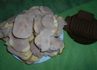 Картинка бутерры еда бутерброды +гамбургеры +канапе колбаса