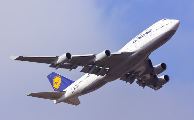 Обои картинки фото авиация, пассажирские самолёты, авиалайнер