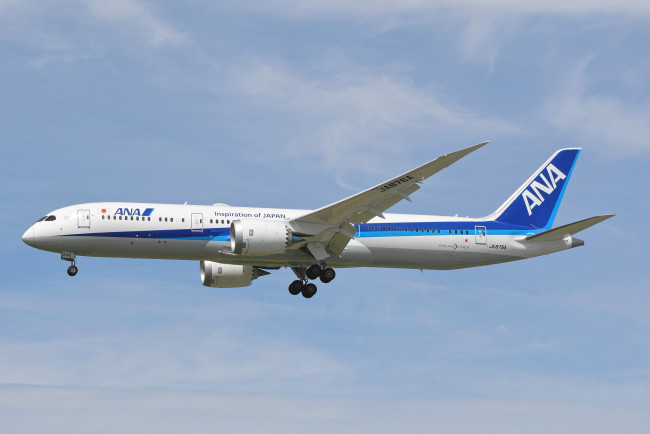 Обои картинки фото авиация, пассажирские самолёты, авиалайнер