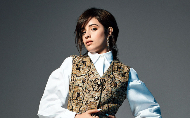 Обои картинки фото музыка, camila cabello, серьги