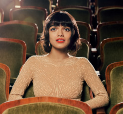 Картинка девушки -+брюнетки +шатенки рэйчел зеглер актриса певица автор песен вестсайдская история rachel zegler