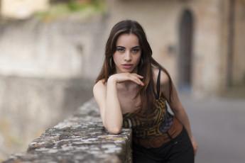 Картинка красивая+девушка девушки -+брюнетки +шатенки девушка женщина брюнетка темноволосая сексуальная модель звезда позирует разная обувь верхняя стильная одежда нижнее эротическое бельё трусы лифчик колготки чулки аксессуары макияж и множество элементов на фотографии