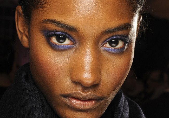 Обои картинки фото melodie monrose, девушки, - лица,  портреты, melodie, monrose, портрет, лицо, девушка, модель, брюнетка, темнокожая, чернокожая, красотка, макияж, взгляд