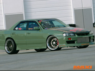 Картинка автомобили nissan datsun