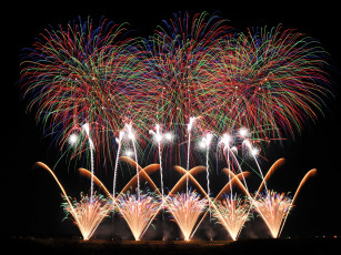 Картинка разное салюты фейерверки