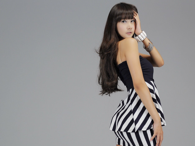 Обои картинки фото Puxian Shan, девушки