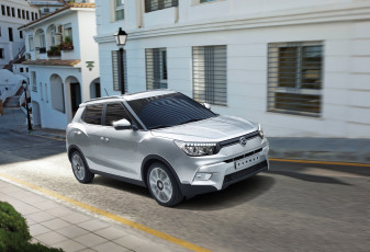 Картинка автомобили ssang+yong ssangyong tivoli kr-spec 2015г серый