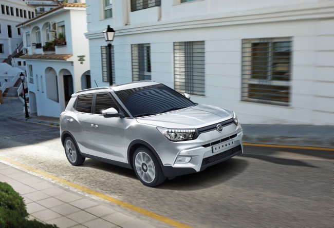 Обои картинки фото автомобили, ssang yong, ssangyong, tivoli, kr-spec, 2015г, серый