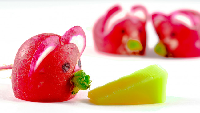 Обои картинки фото еда, редис,  репа,  редька, карвинг, мышь