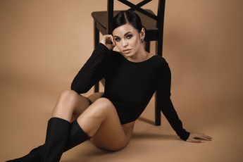 Картинка девушки -+брюнетки +шатенки девушка брюнетка сексуальная милая модель красивая супер сладкая лапочка симпатичная классная нежная идеальная няша яркая игривая великолепная обаятельная жгучая спокойная удивительная