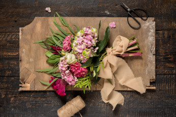 Картинка цветы букеты +композиции букет бумага