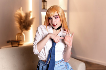 Картинка девушки sofia+lovegood костюм образ жест