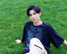 Картинка мужчины wang+hao+xuan ван хао сюань