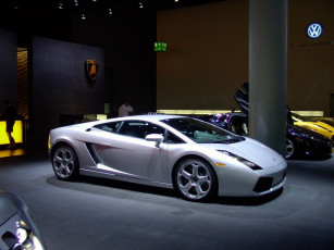 Картинка lamborghini gallardo iaa автомобили выставки уличные фото