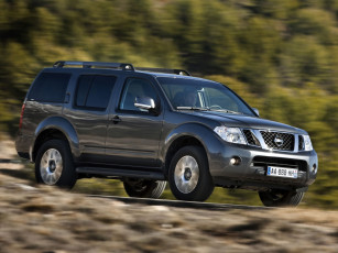 Картинка автомобили nissan datsun