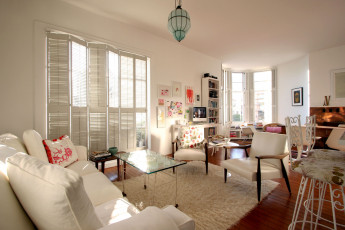 обоя интерьер, гостиная, жалюзи, диван, столик, кресла