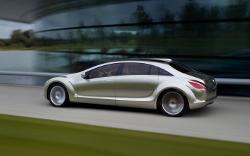 Картинка автомобили mercedes benz скорость