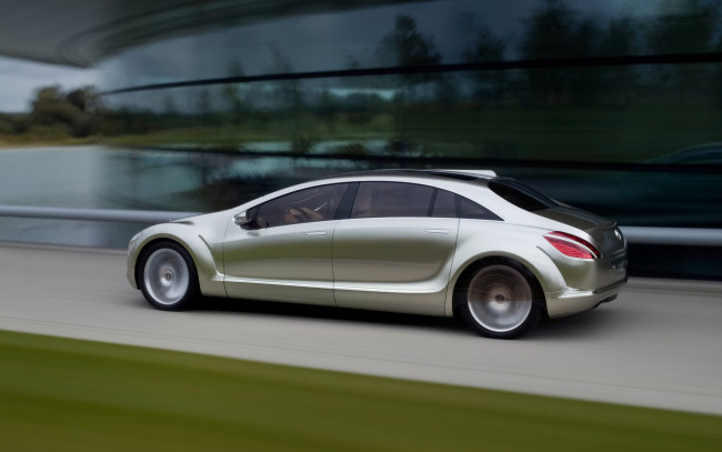 Обои картинки фото автомобили, mercedes, benz, скорость