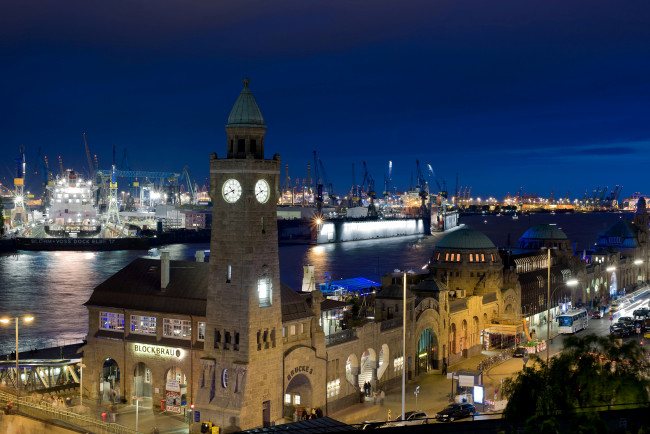 Обои картинки фото гамбург германия, города, гамбург , германия, огни, ночь, река, дома, гамбург