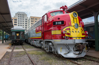 Картинка техника поезда локомотив рельсы состав