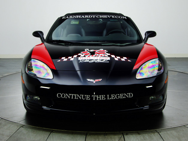 Обои картинки фото corvette coupe earnhardt hall of fame edition 2010, автомобили, corvette, 2010, edition, fame, hall, earnhardt, coupe