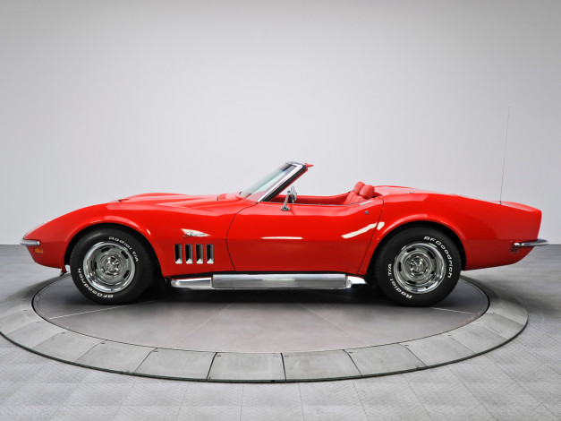 Обои картинки фото corvette stingray l46-350 convertible 1969, автомобили, corvette, 1969, convertible, l46-350, stingray