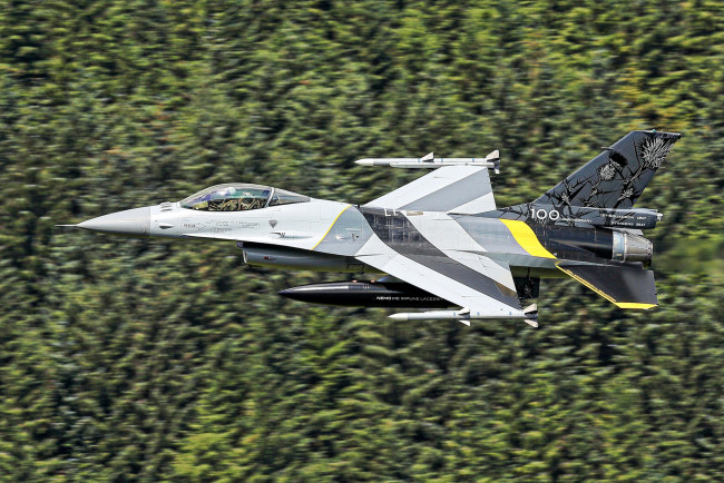 Обои картинки фото авиация, боевые самолёты, ввс