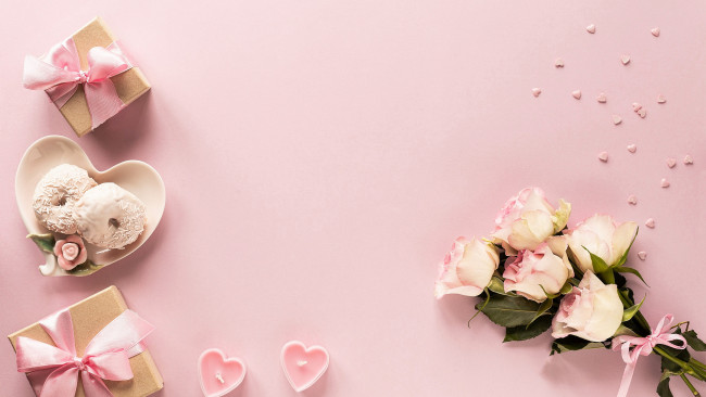 Обои картинки фото праздничные, подарки и коробочки, бант, лента, подарки, розы, свечи