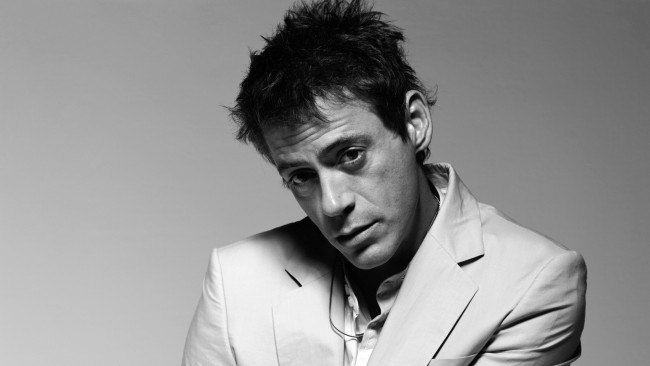 Обои картинки фото мужчины, robert downey jr, актер, лицо, пиджак